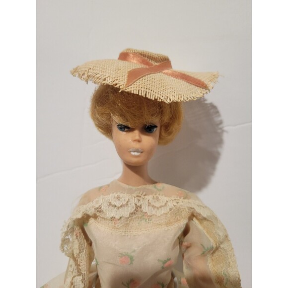 Vintage Midge Barbie Bubblecut 1963 with Dress, Sheath Sensation Hat, Purse - Picture 2 of 11